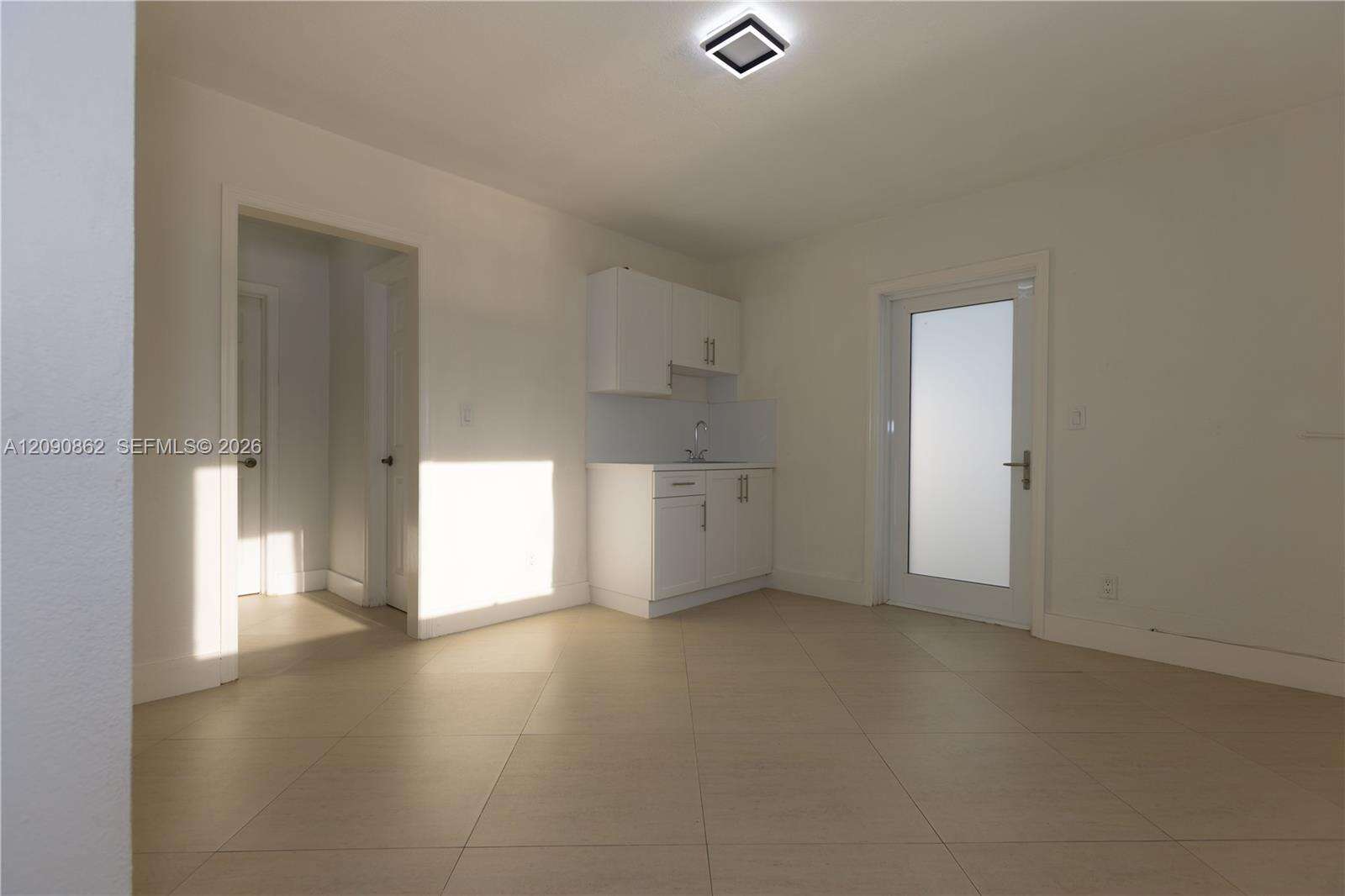 Miami | 4301 85th Ave N/A | Picture 15