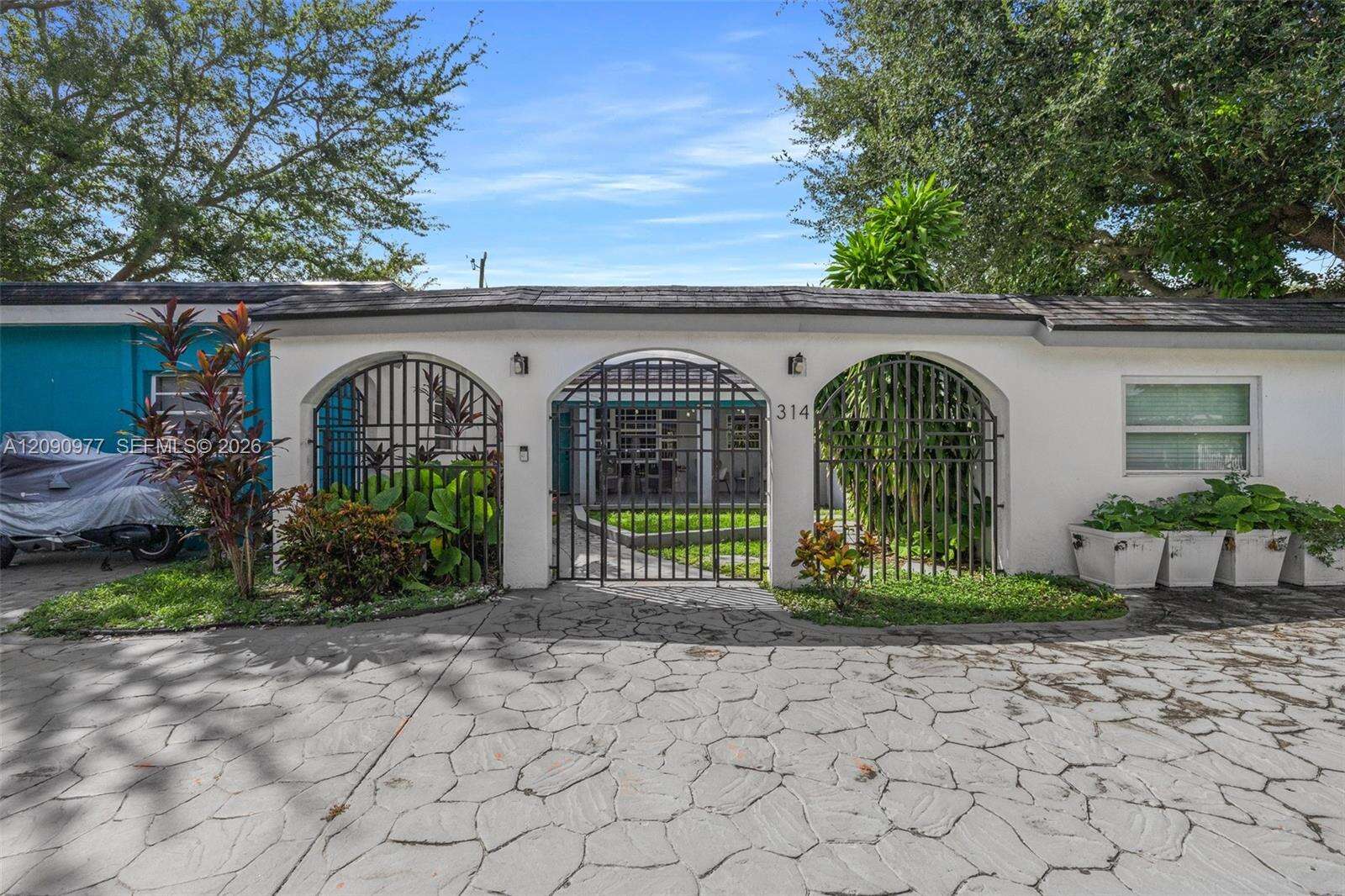 Miami | 314 106th St N/A | Picture 1