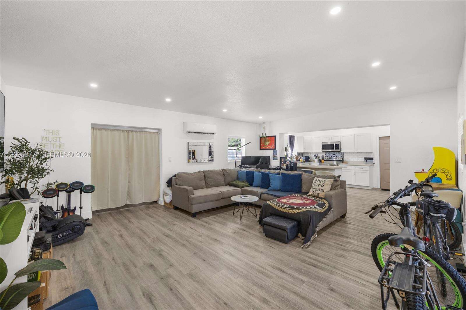 Miami | 314 106th St N/A | Picture 5