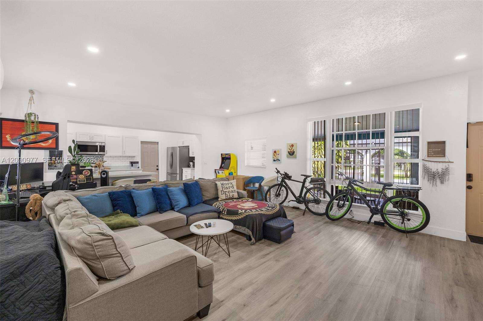 Miami | 314 106th St N/A | Picture 6