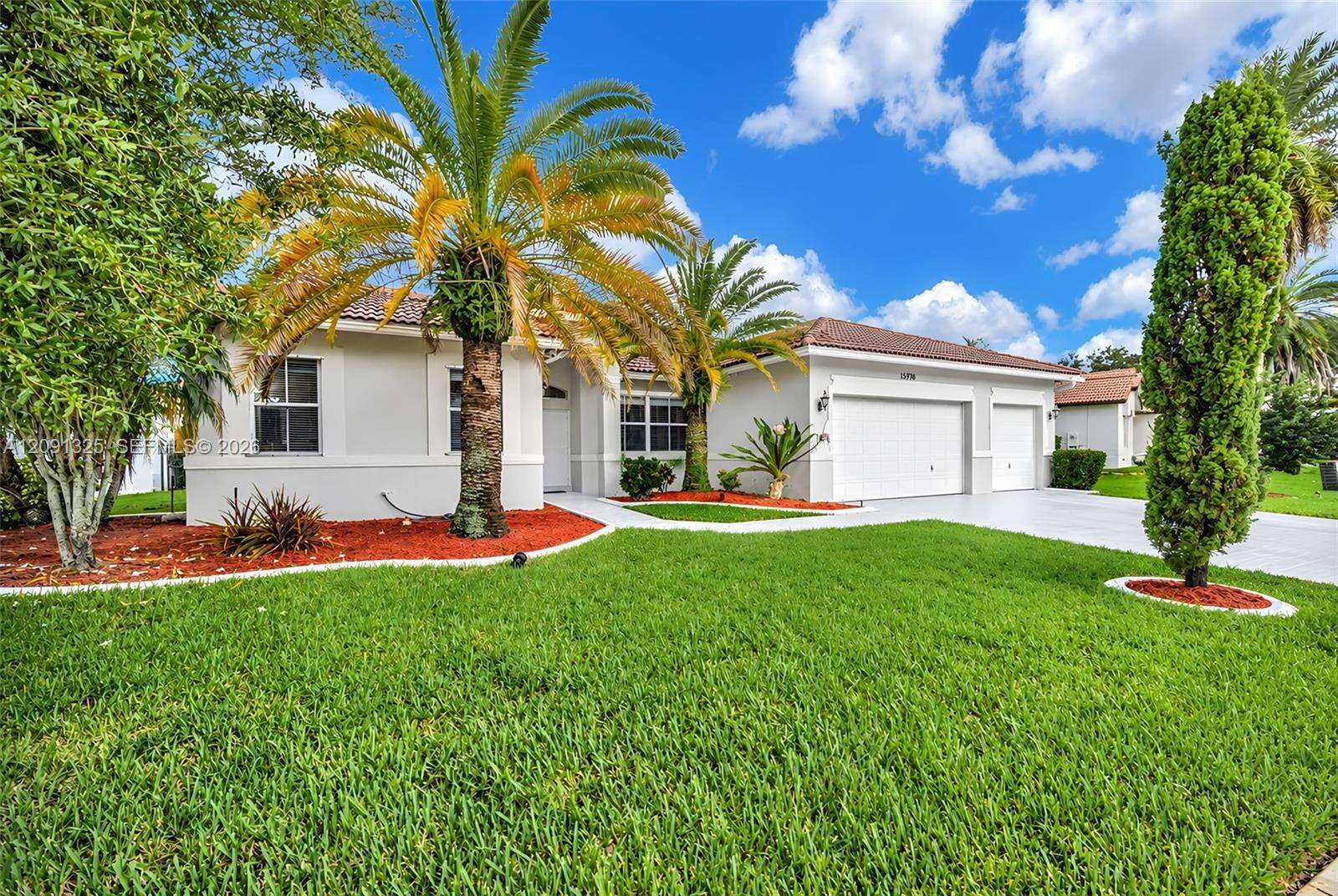 Pembroke Pines | 15976 4th St N/A | Picture 63