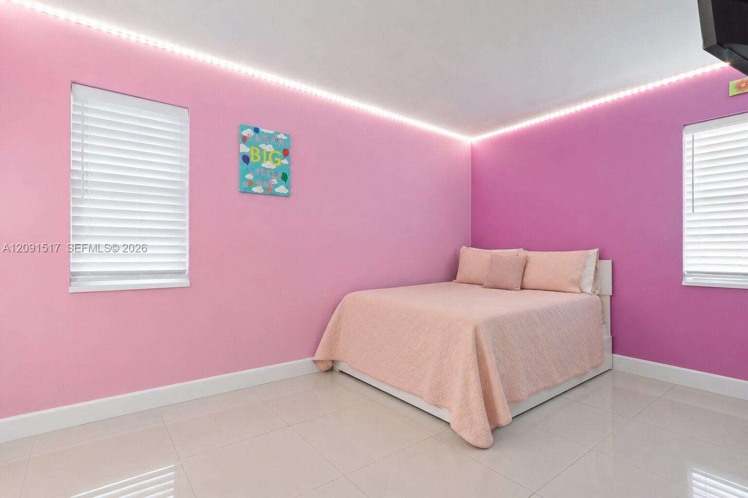 Miami | 15221 158th St N/A | Picture 16