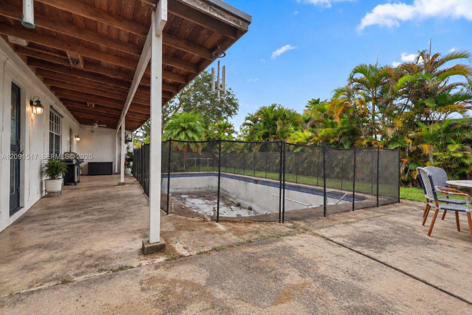 Miami | 15221 158th St N/A | Picture 18