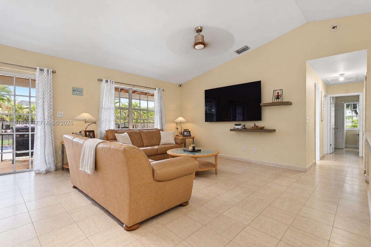 Miami | 15221 158th St N/A | Picture 7