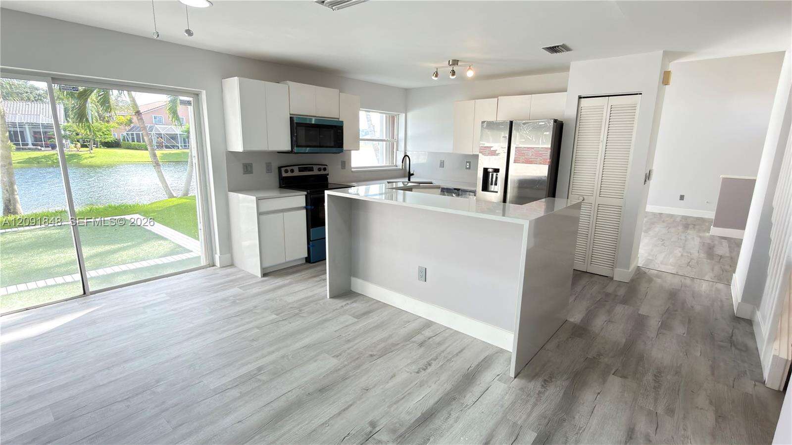 Davie | 13950 Oak Ridge Dr N/A | Picture 15