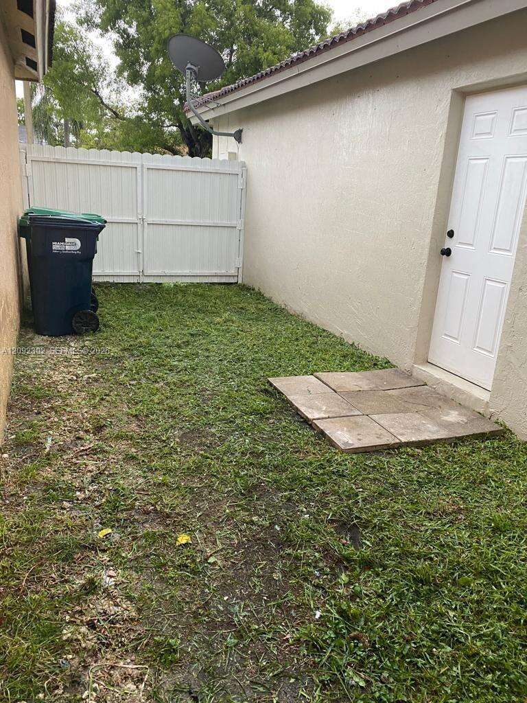 Miami | 11389 185th Ter N/A | Picture 12