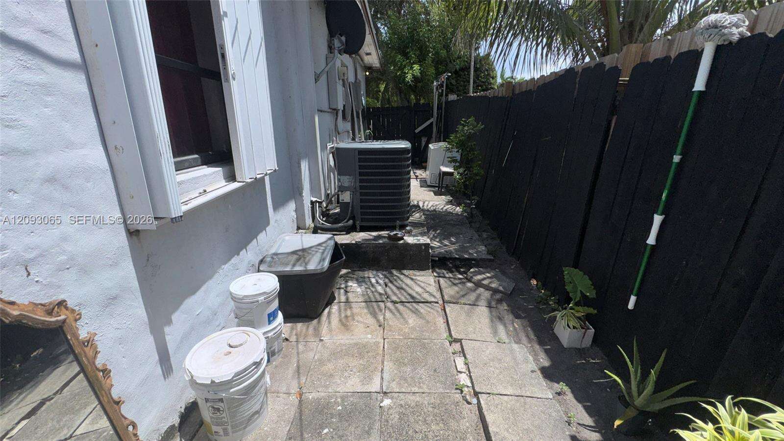 Miami | 551 159th St N/A | Picture 4