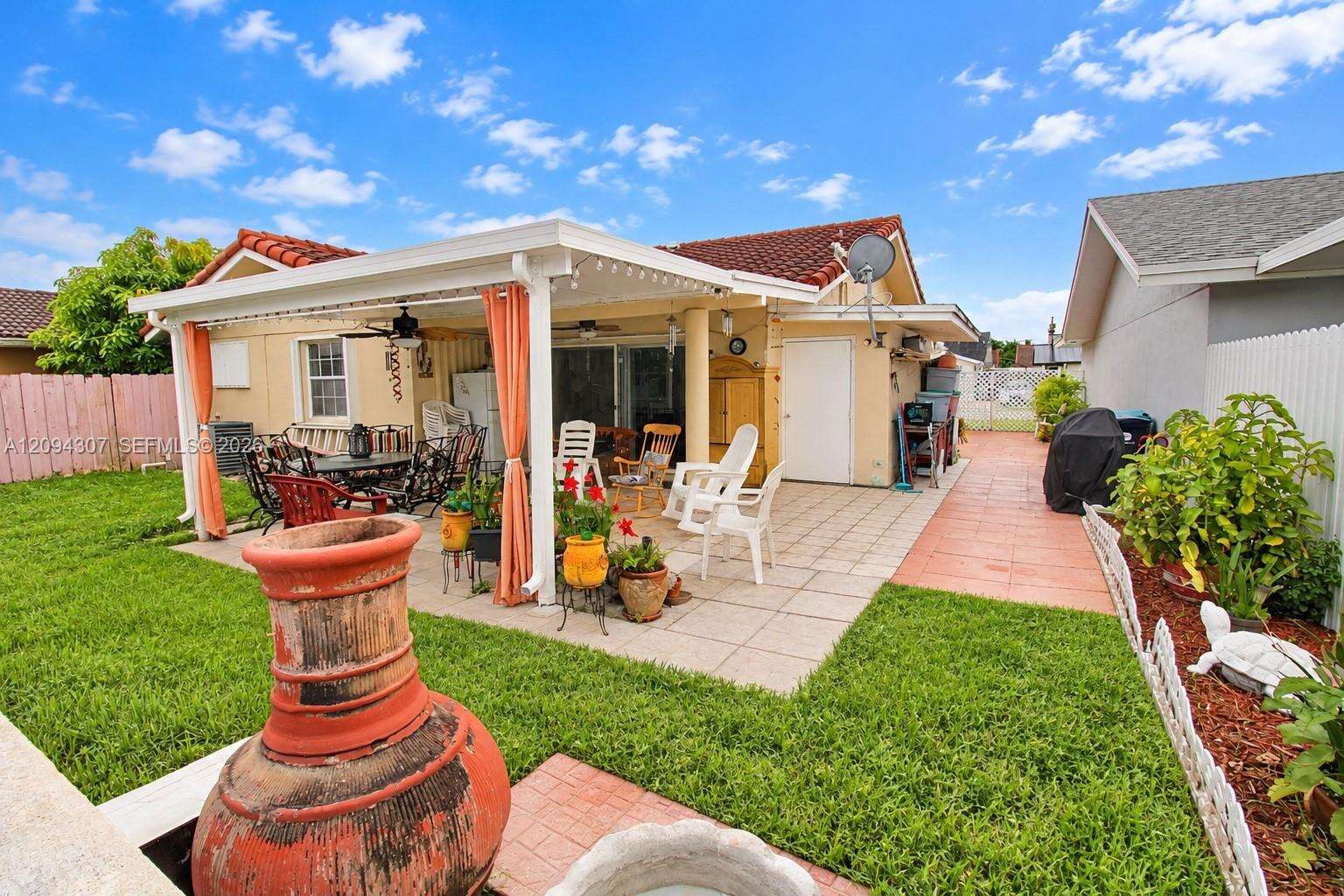 Miami | 2421 142nd Pl N/A | Picture 27