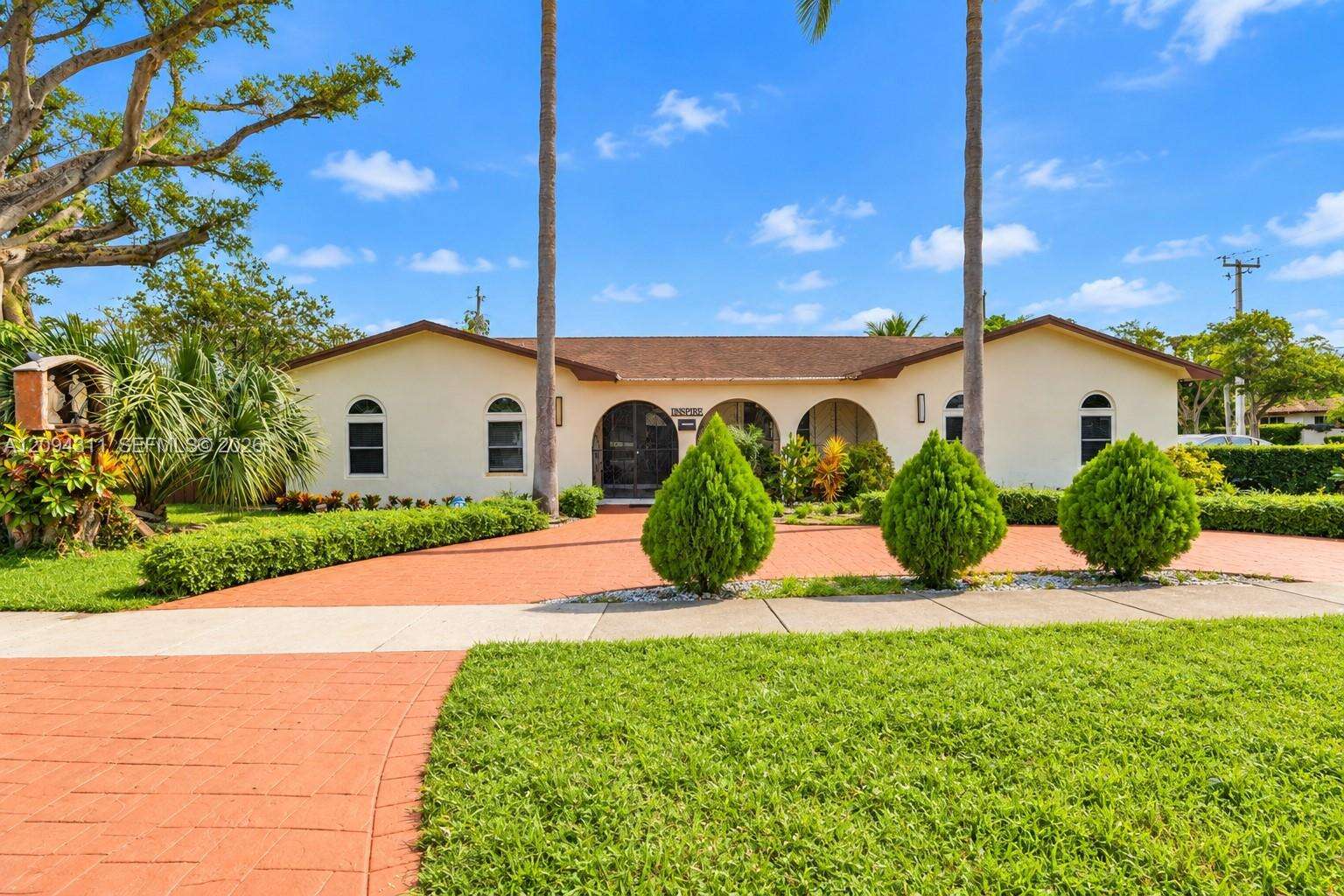 Miami | 19901 Highland Lakes Blvd N/A | Picture 2