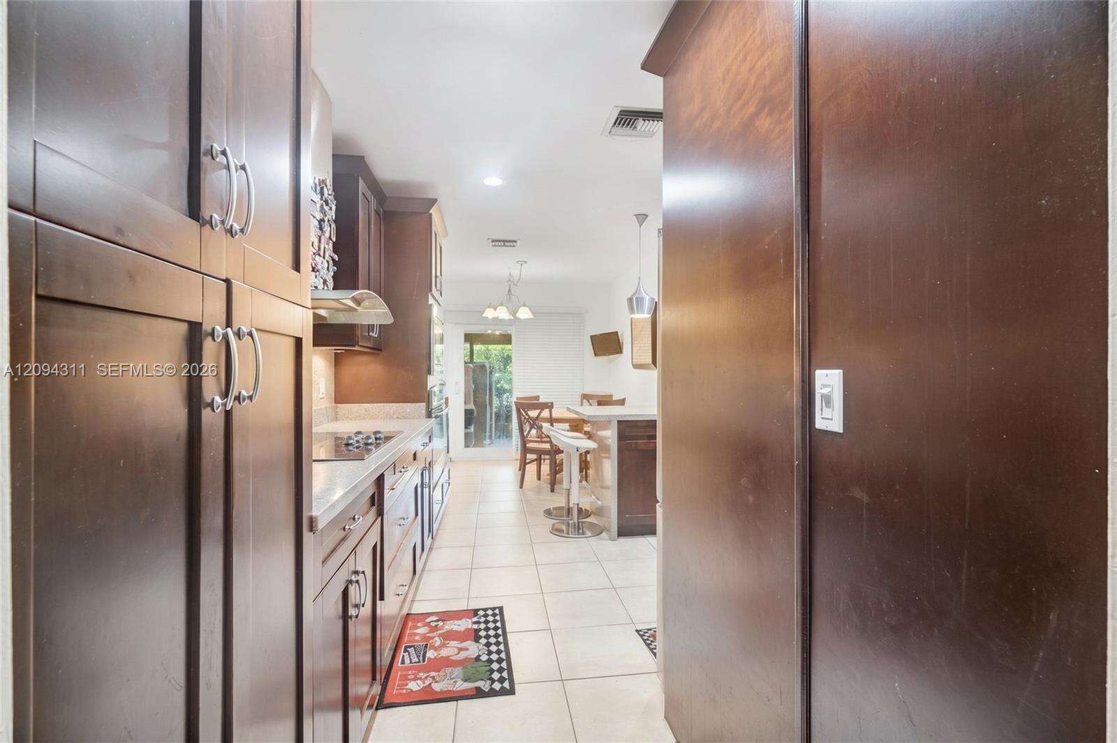 Miami | 19901 Highland Lakes Blvd N/A | Picture 22