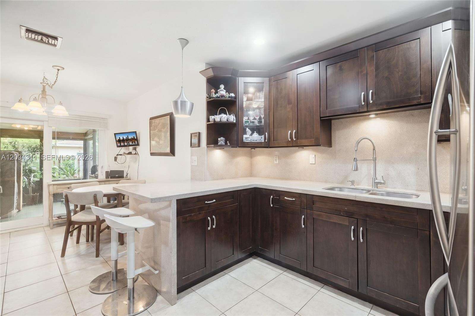 Miami | 19901 Highland Lakes Blvd N/A | Picture 23