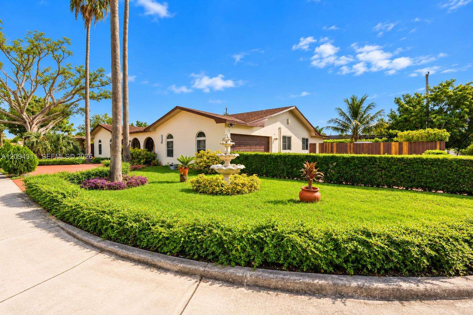 Miami | 19901 Highland Lakes Blvd N/A | Picture 4