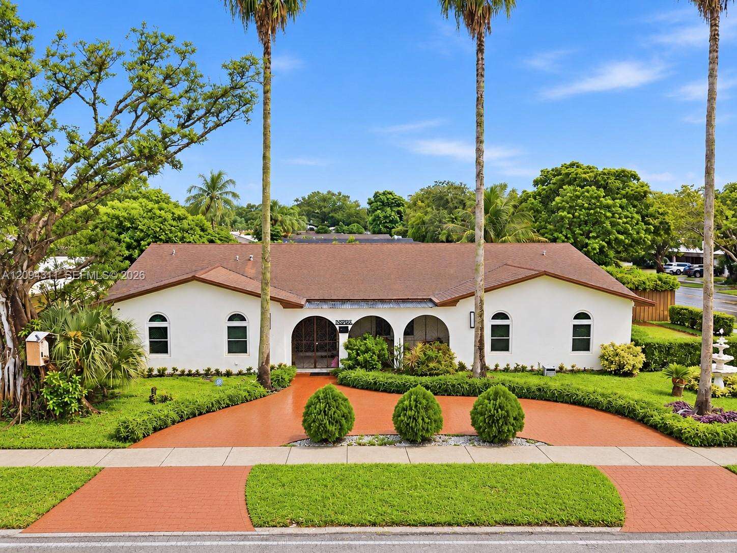 Miami | 19901 Highland Lakes Blvd N/A | Picture 34