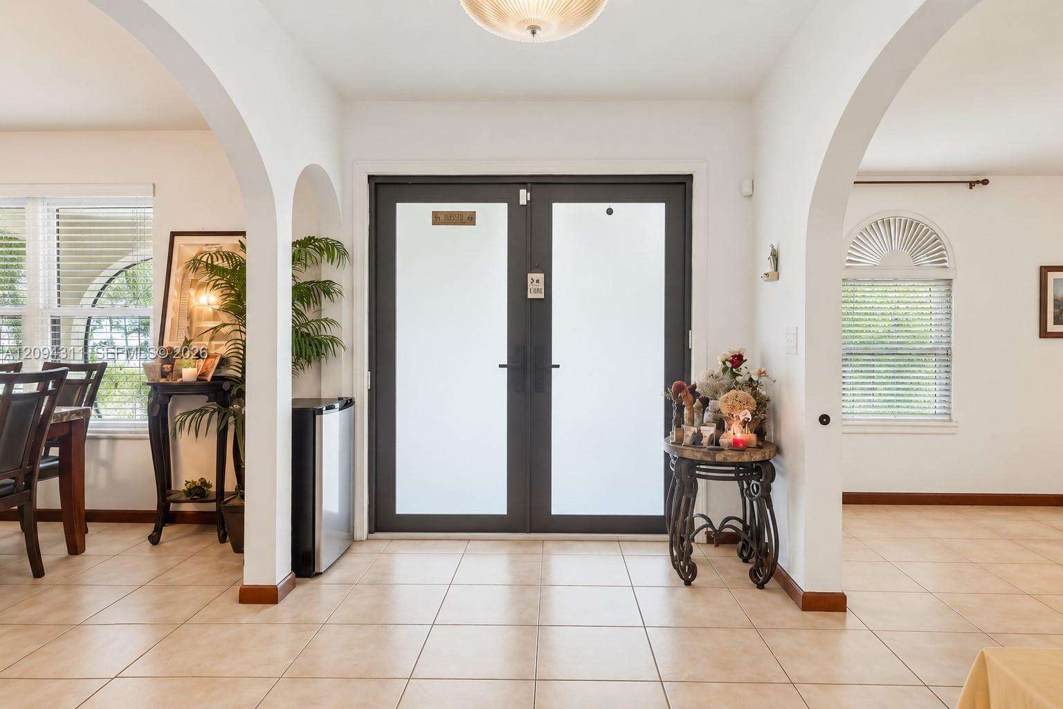 Miami | 19901 Highland Lakes Blvd N/A | Picture 8