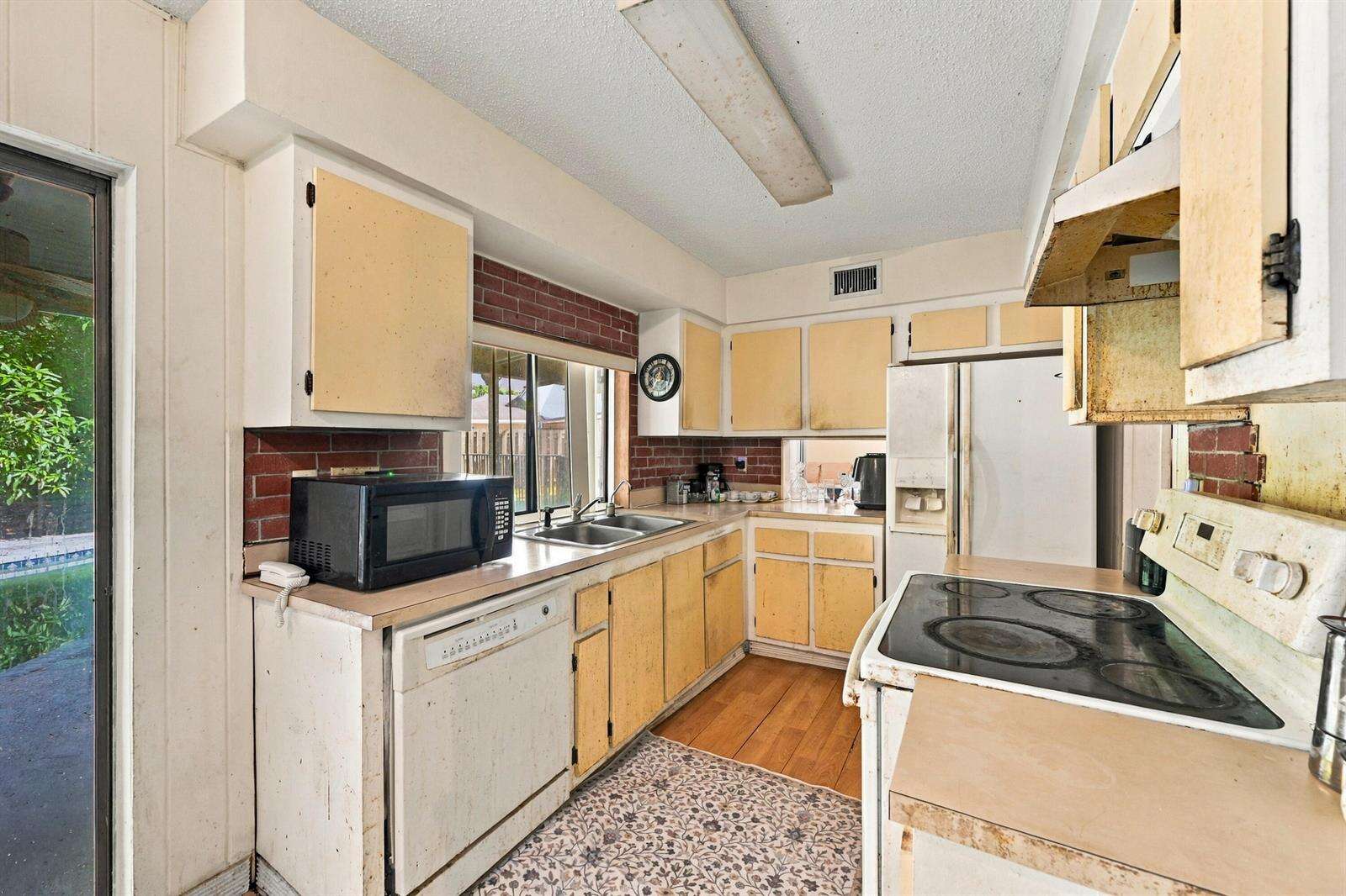 Coral Springs | 3528 73rd N/A | Picture 11