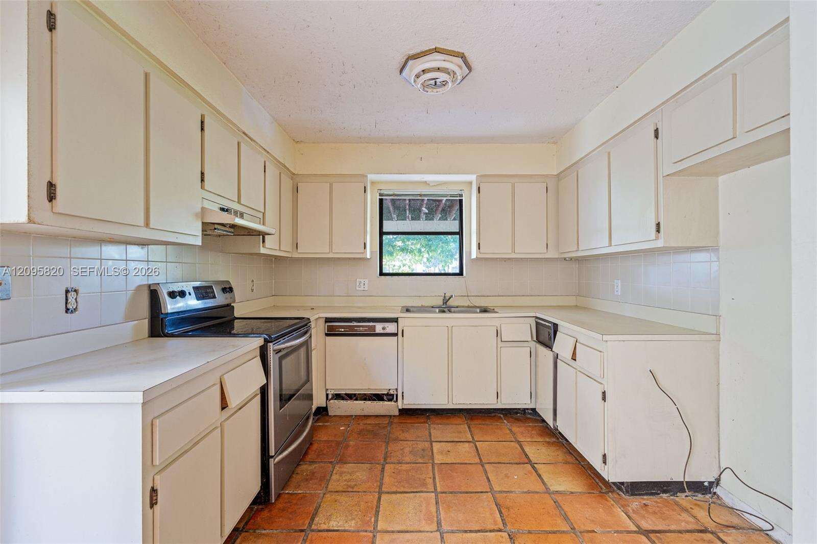 Miami | 10618 148th Ave Dr N/A | Picture 18