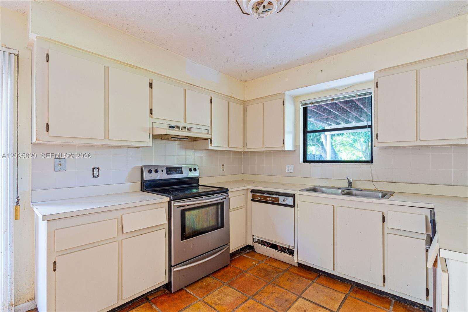 Miami | 10618 148th Ave Dr N/A | Picture 19