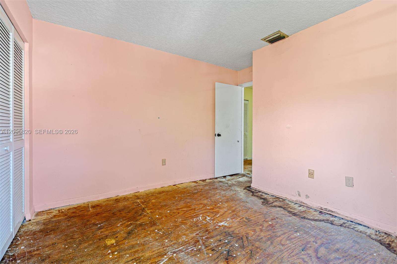 Miami | 10618 148th Ave Dr N/A | Picture 29