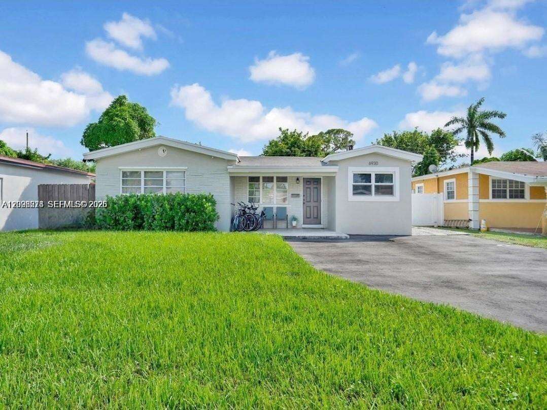 Pembroke Pines | 6930 12th St N/A | Picture 1