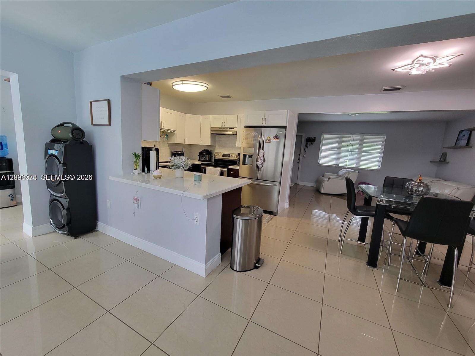 Pembroke Pines | 6930 12th St N/A | Picture 11