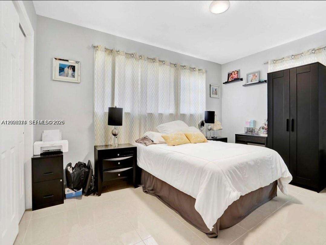 Pembroke Pines | 6930 12th St N/A | Picture 16