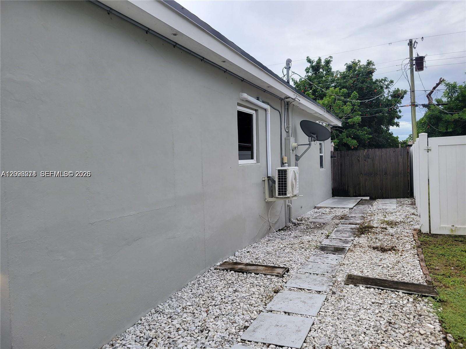 Pembroke Pines | 6930 12th St N/A | Picture 28