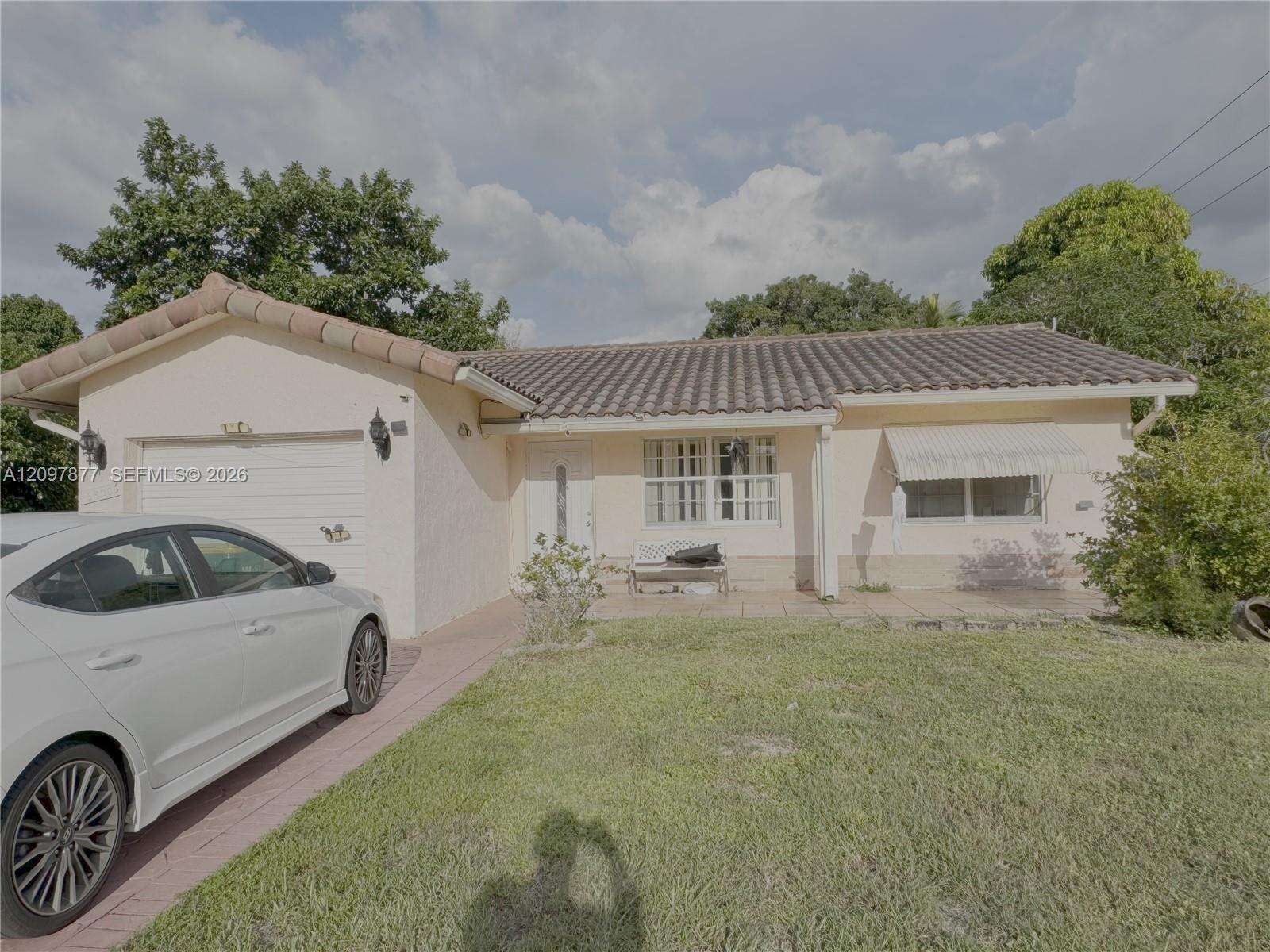 Tamarac |   N/A | Picture 1