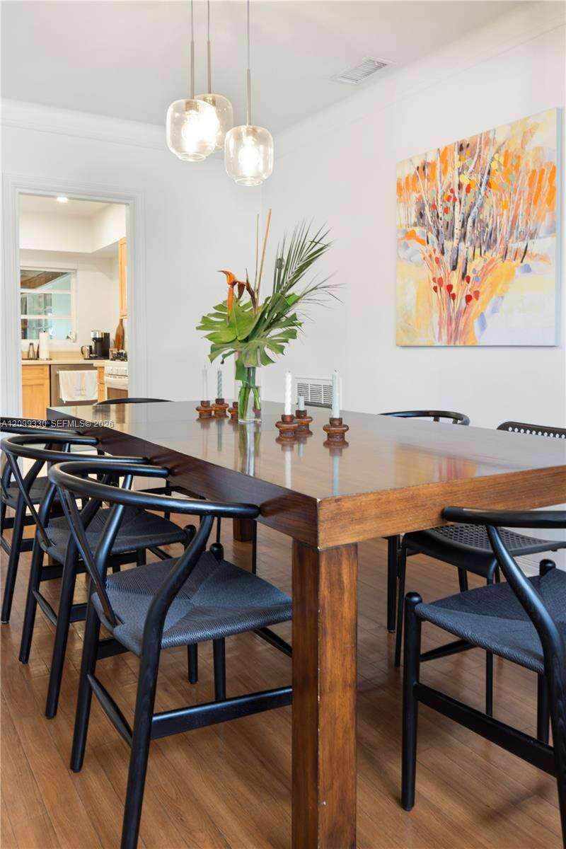 Miami Shores | 1400 NE 104 Street N/A | Picture 12