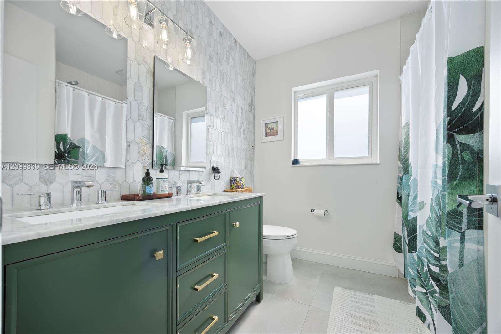 Miami Shores | 1400 NE 104 Street N/A | Picture 3