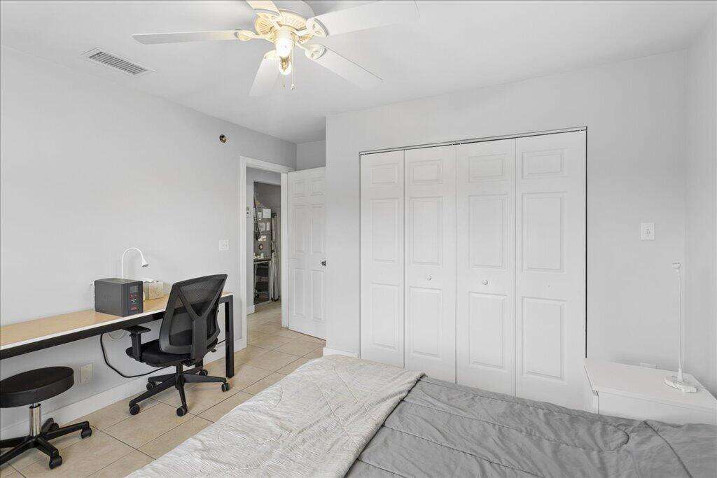 Oakland Park | 411 52nd N/A | Picture 11