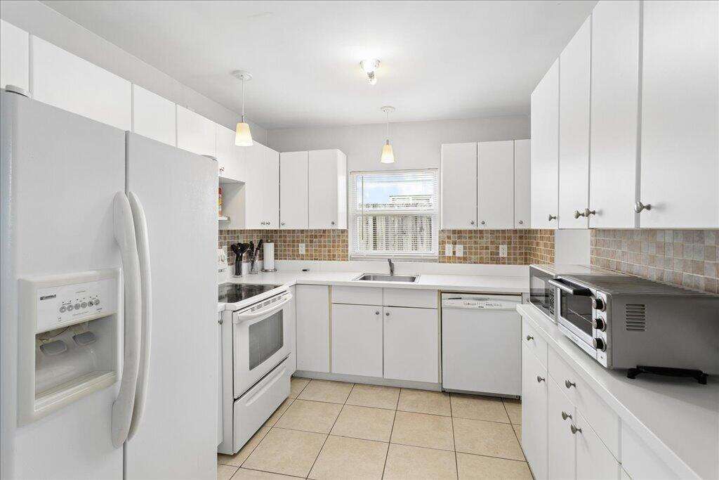 Oakland Park | 411 52nd N/A | Picture 6