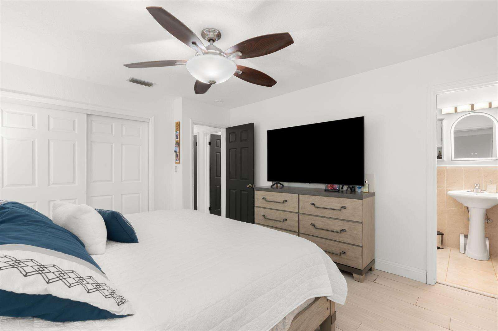 Hollywood | 7541 Hope N/A | Picture 11