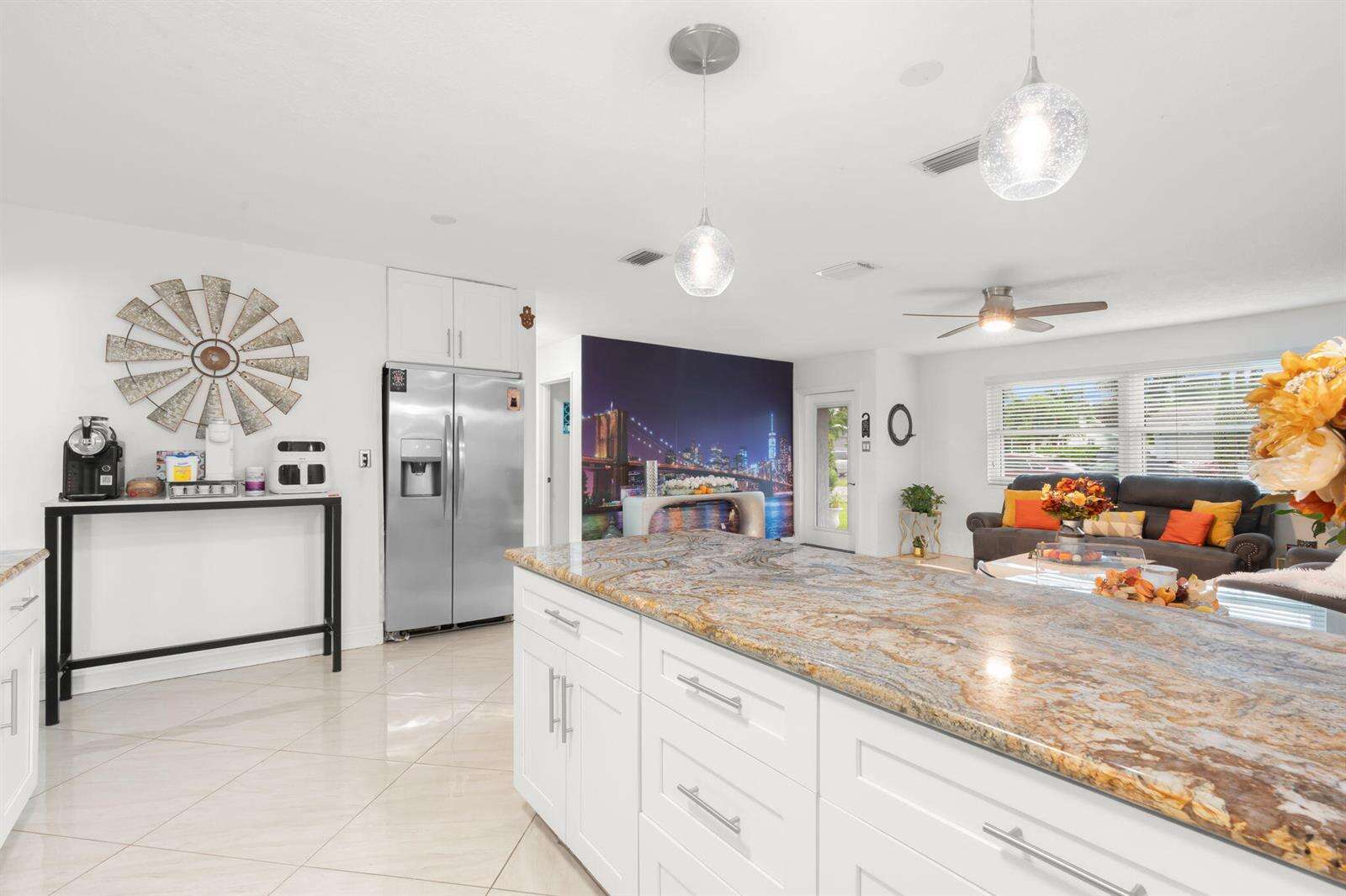 Hollywood | 7541 Hope N/A | Picture 15