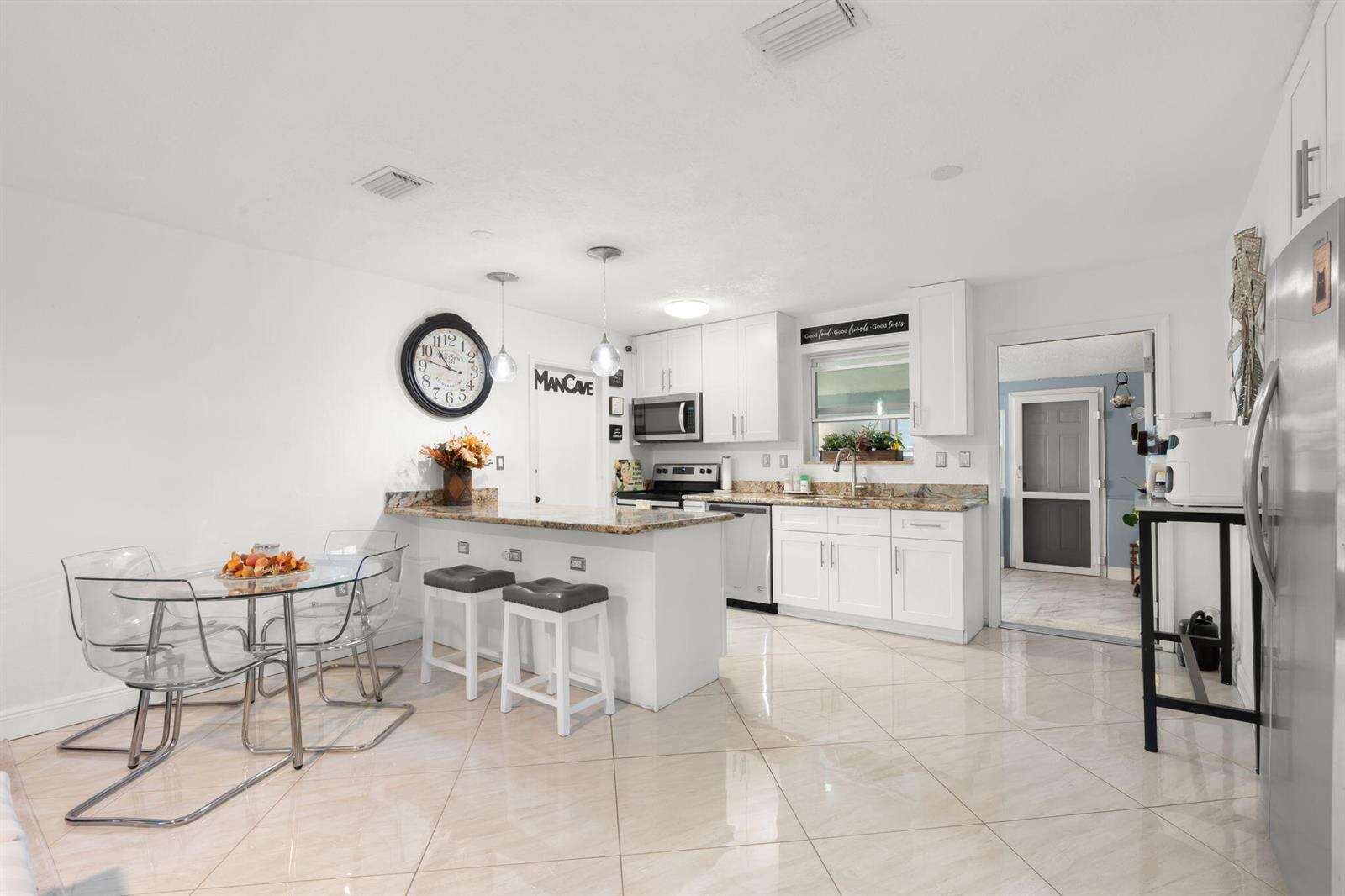 Hollywood | 7541 Hope N/A | Picture 18