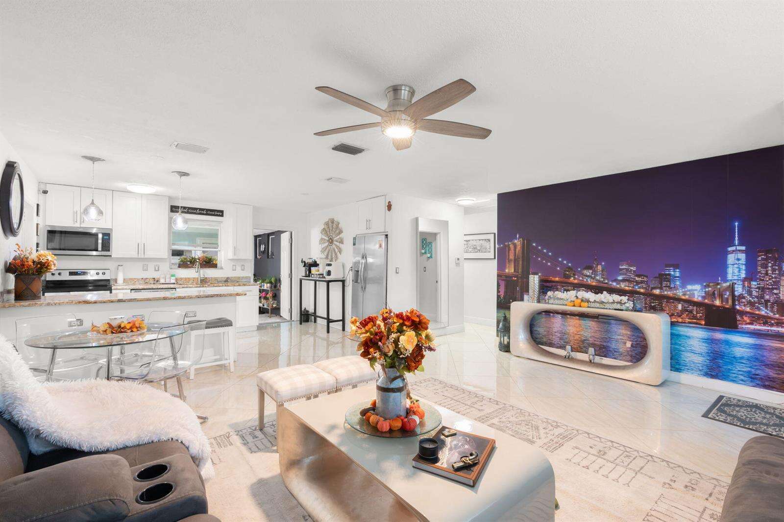 Hollywood | 7541 Hope N/A | Picture 19