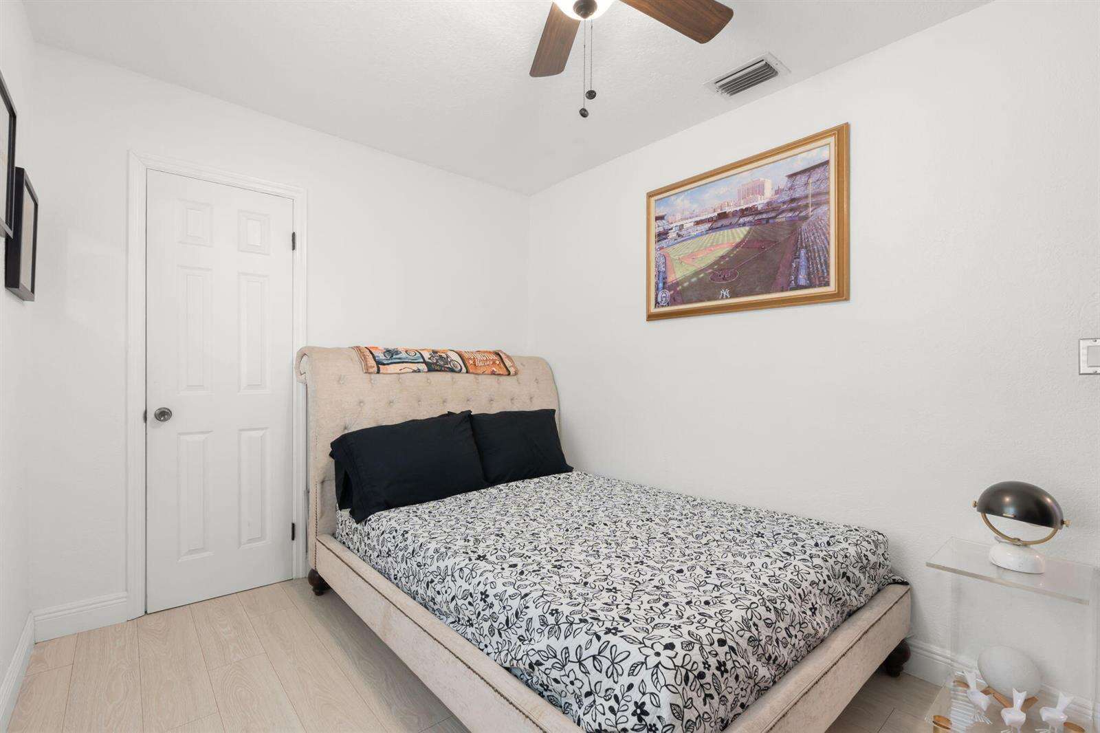 Hollywood | 7541 Hope N/A | Picture 6