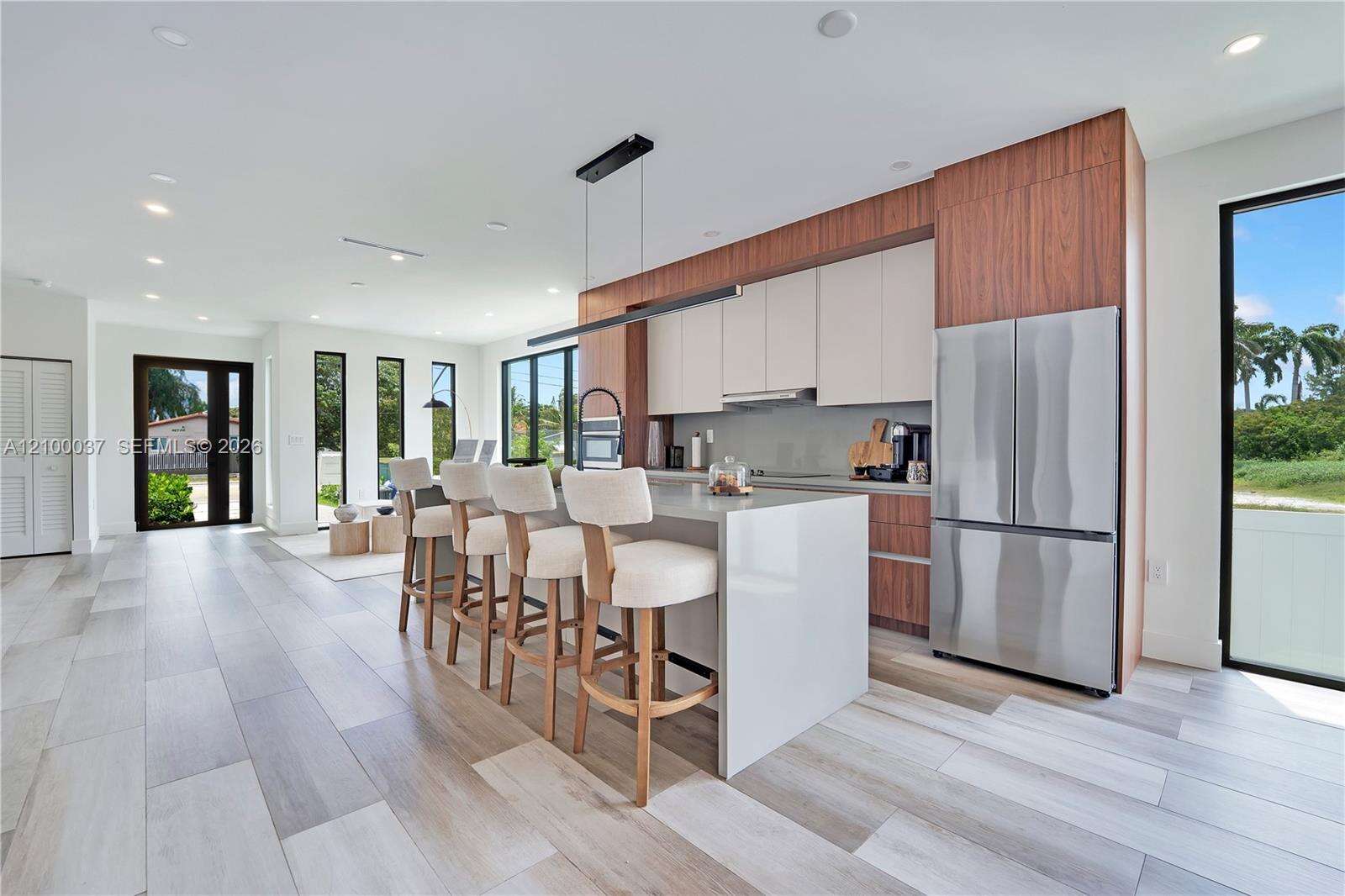 Hollywood | 2665 Johnson St N/A | Picture 12