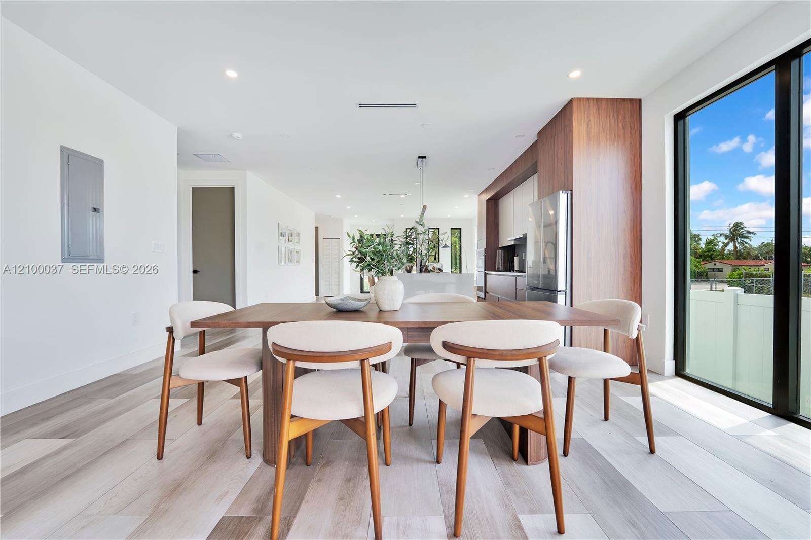 Hollywood | 2665 Johnson St N/A | Picture 14