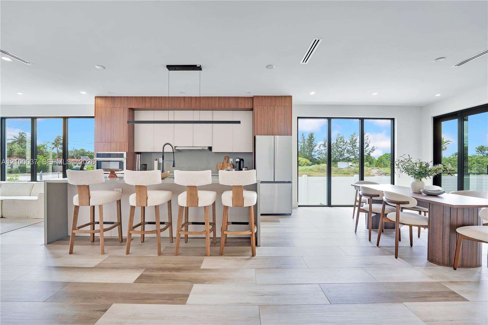 Hollywood | 2665 Johnson St N/A | Picture 16