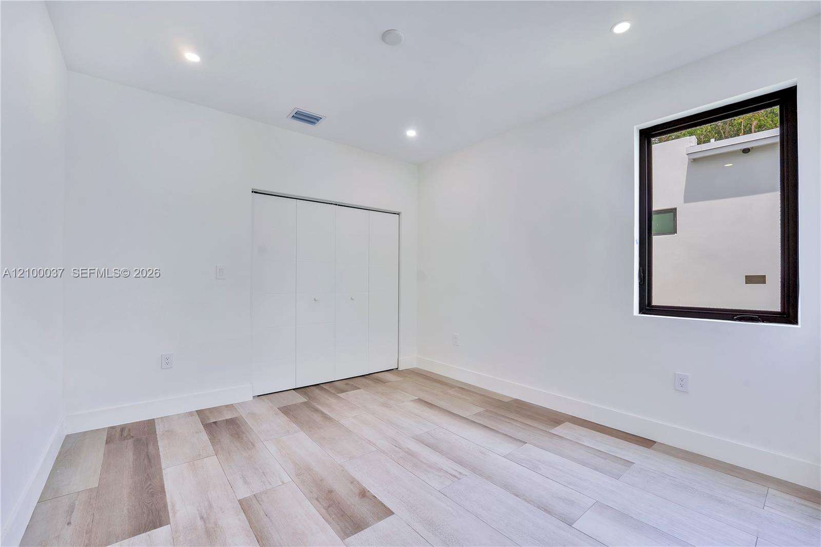 Hollywood | 2665 Johnson St N/A | Picture 21