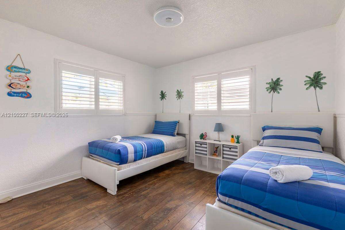 Pembroke Pines | 10911 Taft St N/A | Picture 16