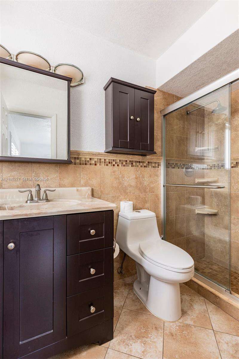Pembroke Pines | 10911 Taft St N/A | Picture 17