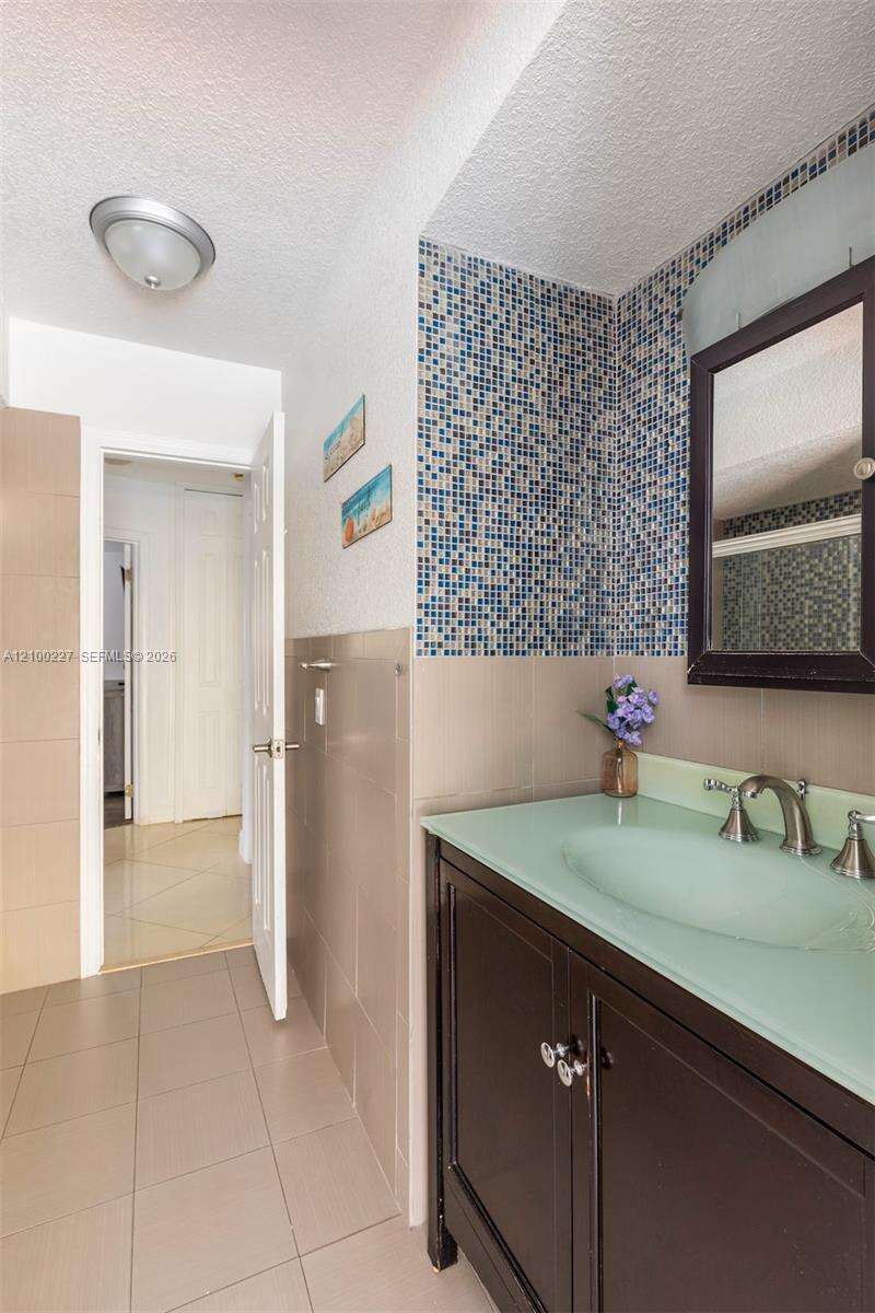 Pembroke Pines | 10911 Taft St N/A | Picture 18