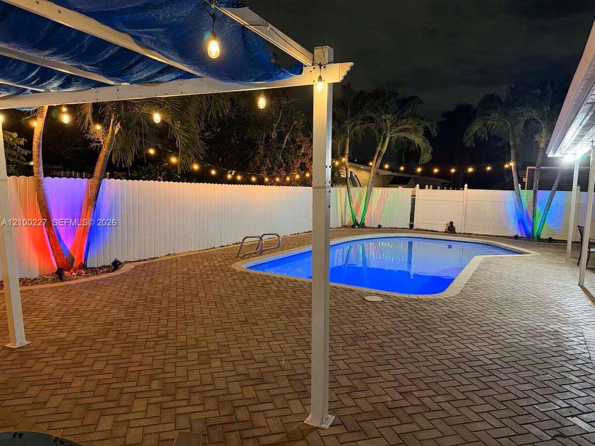 Pembroke Pines | 10911 Taft St N/A | Picture 19