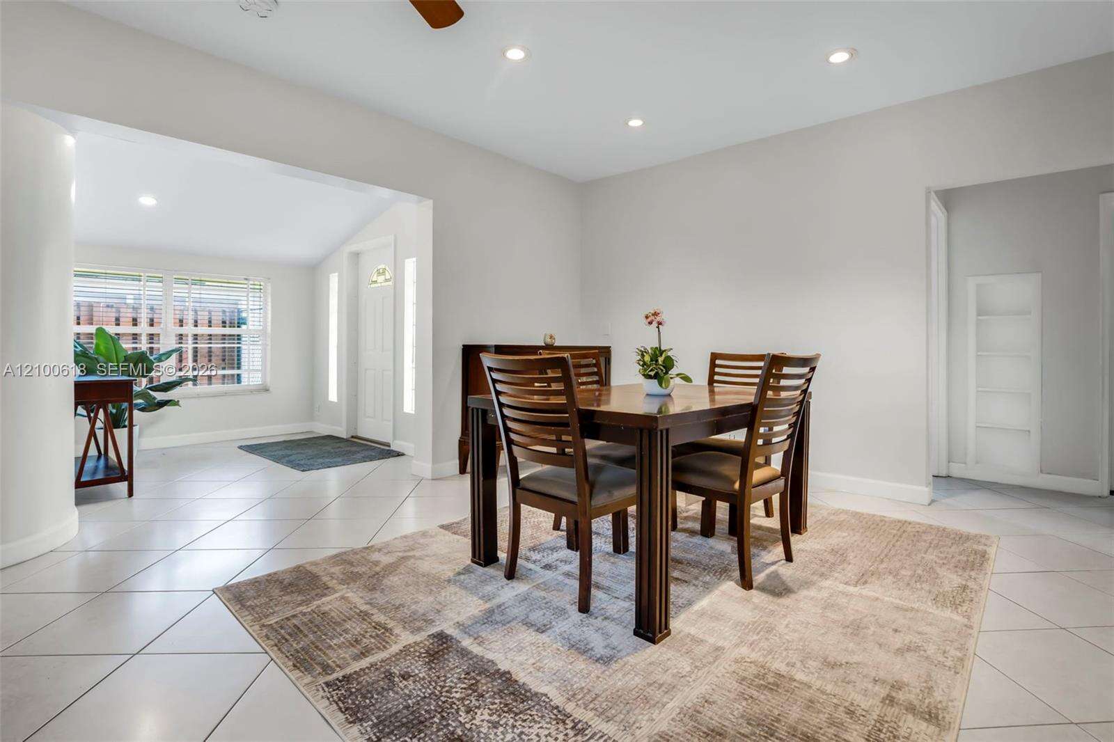 Hollywood | 3225 Arthur Ter N/A | Picture 14