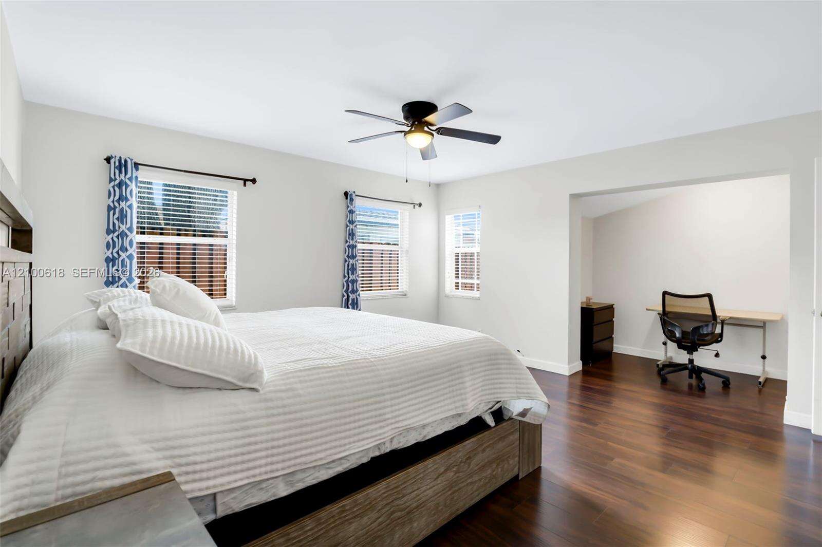 Hollywood | 3225 Arthur Ter N/A | Picture 19