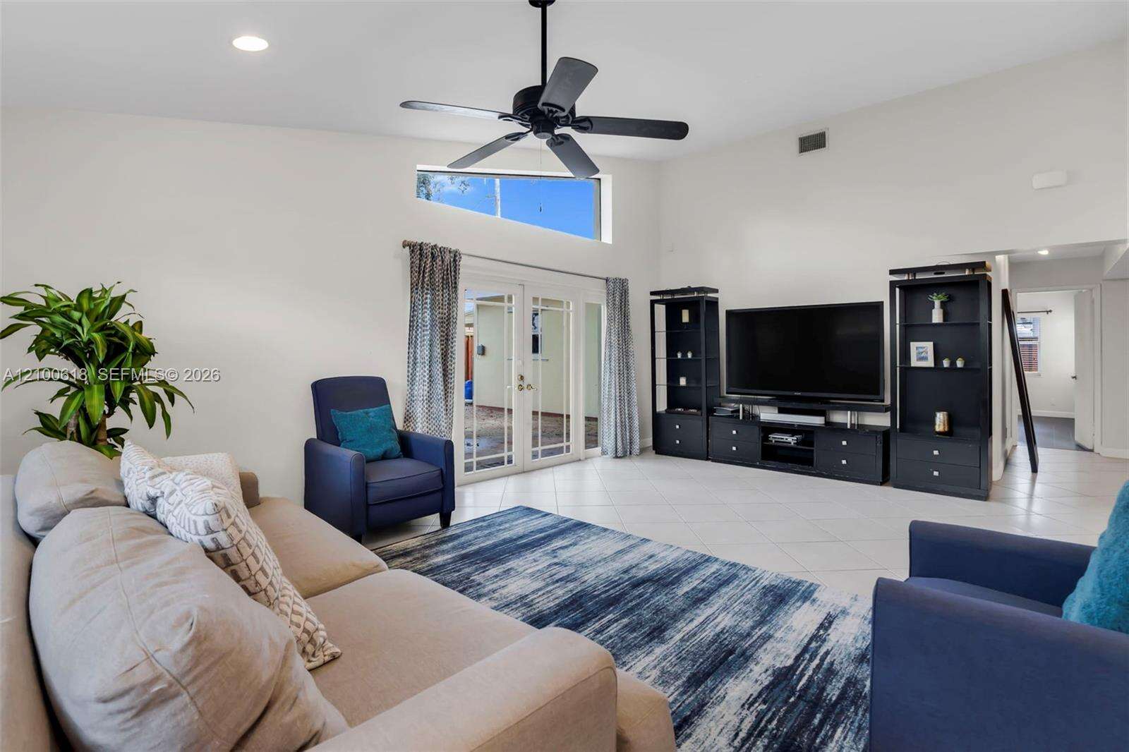 Hollywood | 3225 Arthur Ter N/A | Picture 8