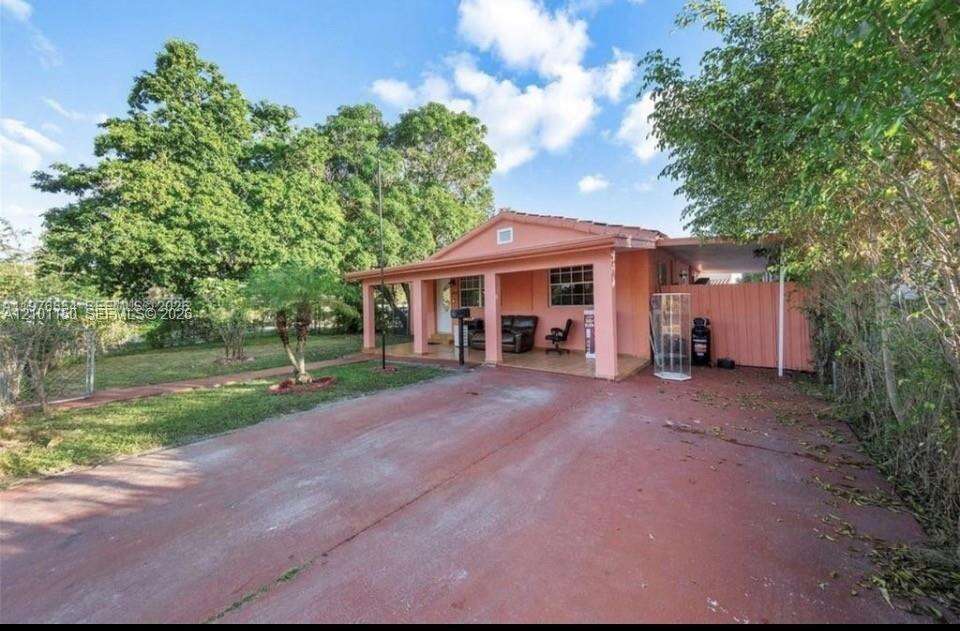 Miami | 5300 6th St N/A | Picture 2