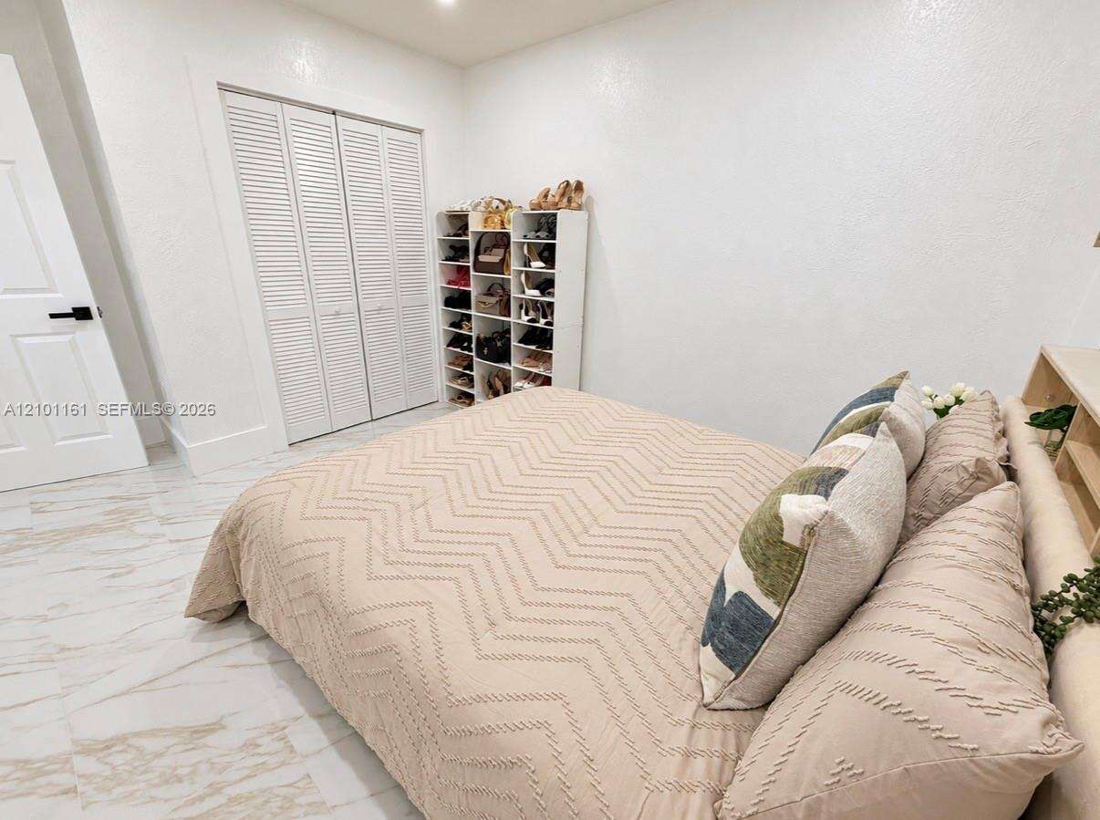 Miami | 16065 86th Ln N/A | Picture 17