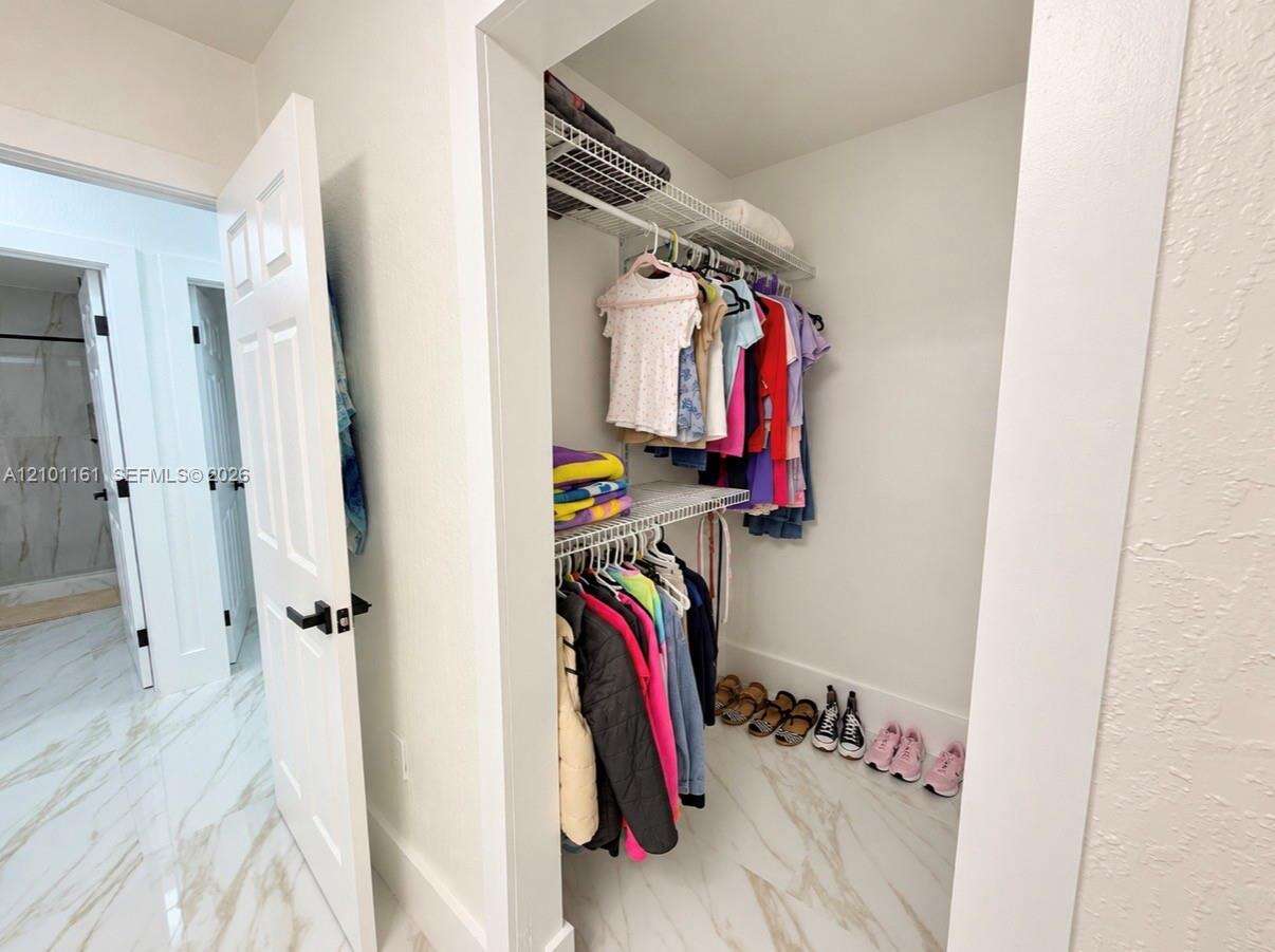 Miami | 16065 86th Ln N/A | Picture 21